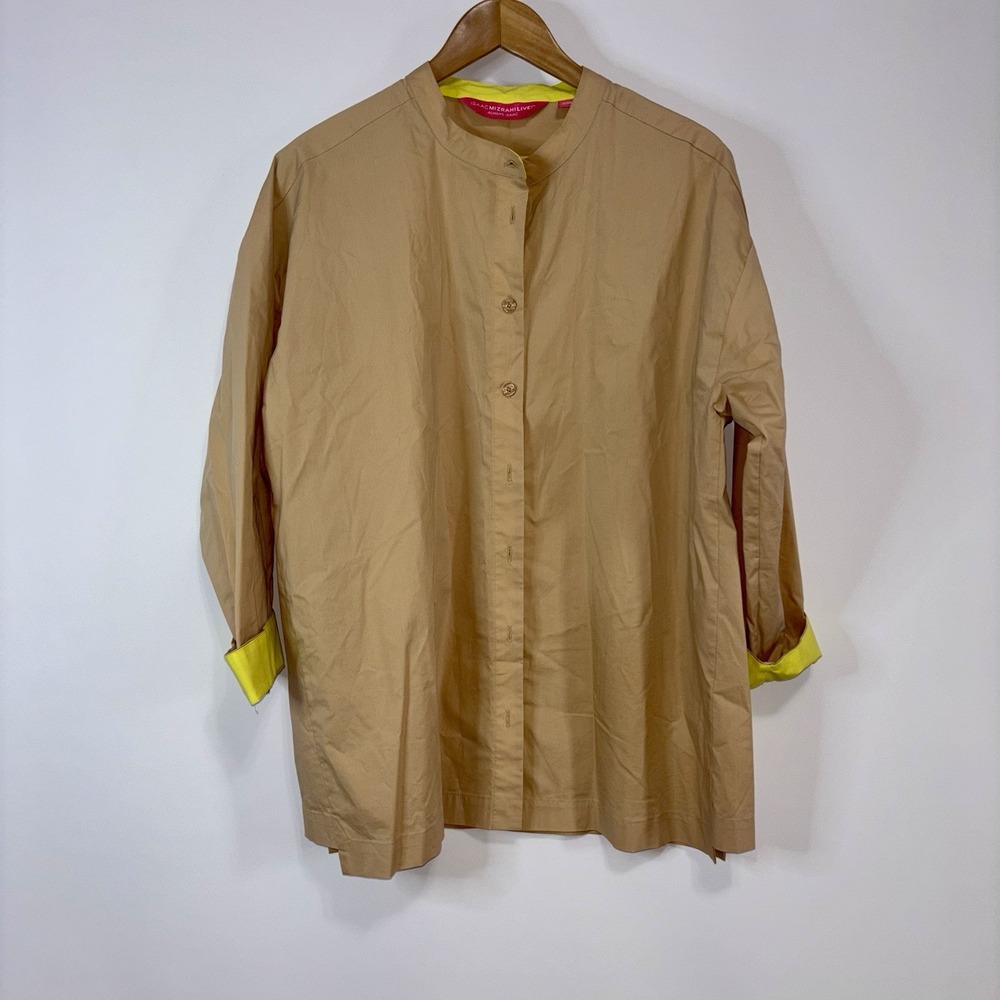 Isaac Mizrahi Live Button Front Tunic Top Tan Yellow Trim Plus Size 18W